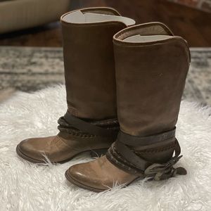 Distressed leather FREEBIRD by Steven-Knox boots
